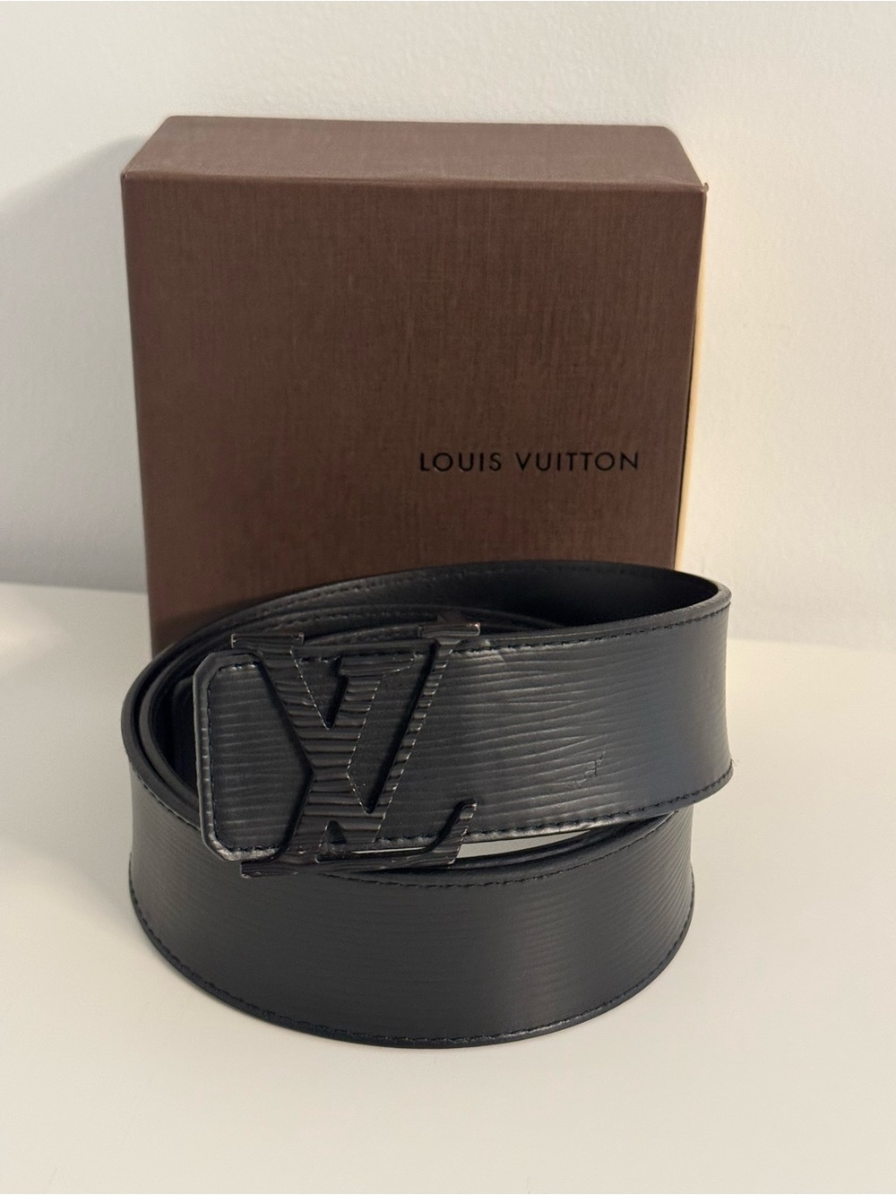 Authentic Louis Vuitton Initiales Black Epi Leather Belt with Box